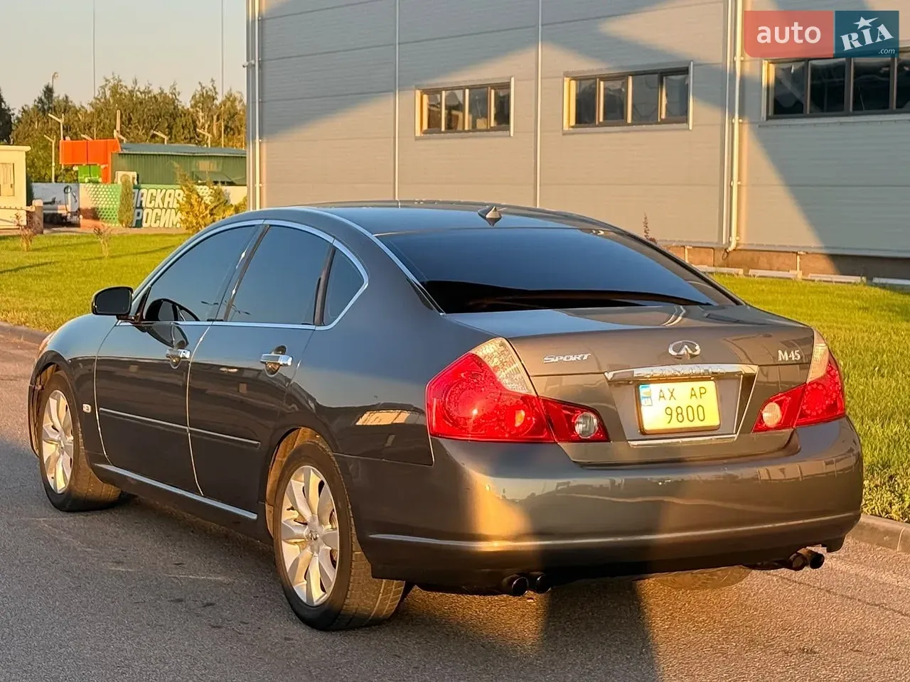 Infiniti M45 2005 photo 4