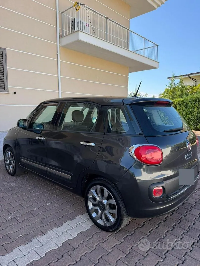 Fiat 500L 2015 photo 3