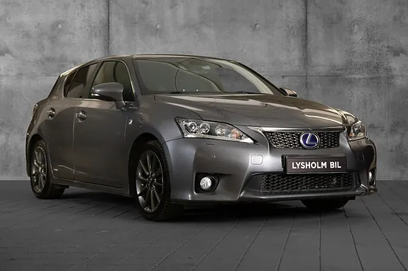 Lexus Ct200H 2013 photo 2