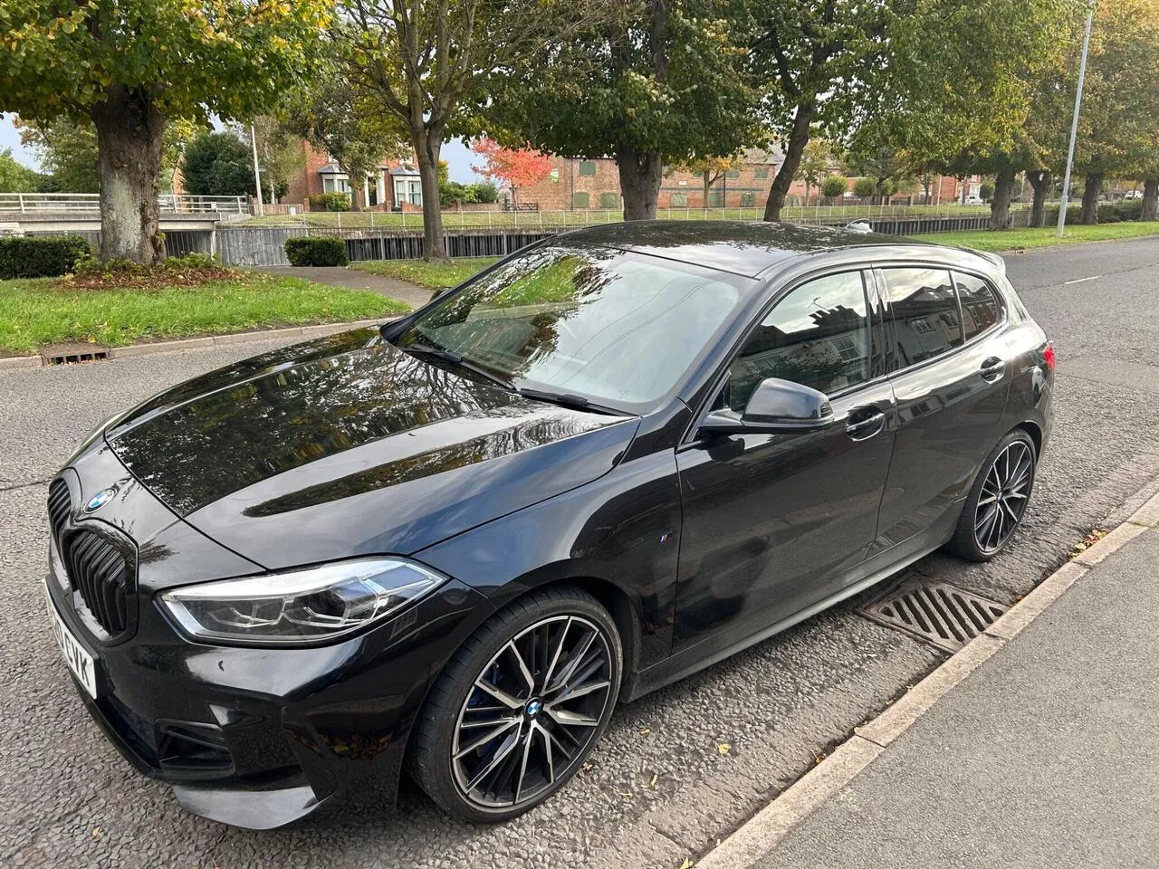 BMW 1 Series 2020 photo 2