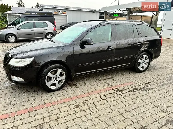 Skoda Octavia 2009 photo 5