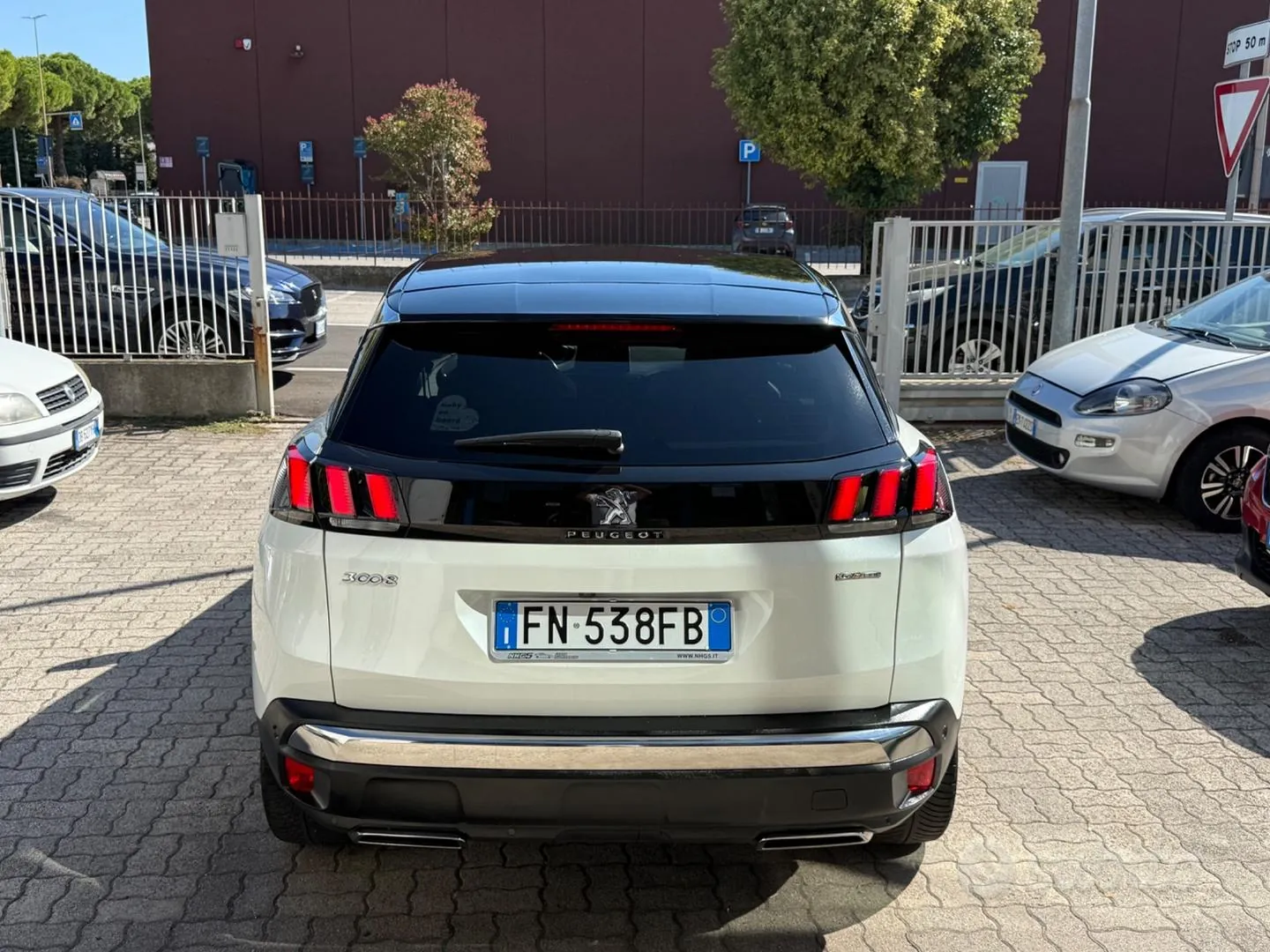 Peugeot 3008 2018 photo 3
