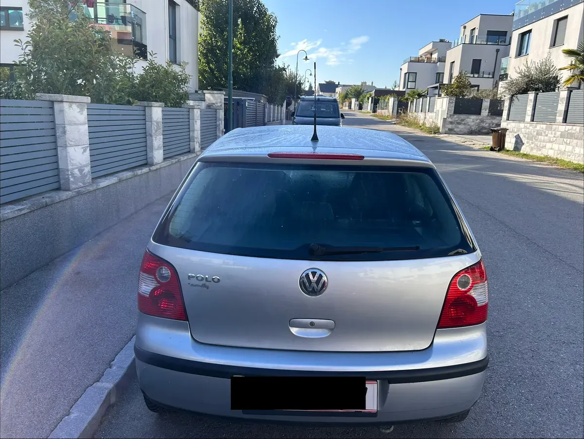 Volkswagen Polo 2004 photo 2