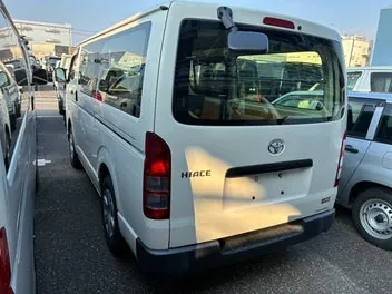 Toyota Hiace 2021 photo 5