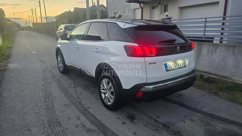 Peugeot 3008 2018 photo 3