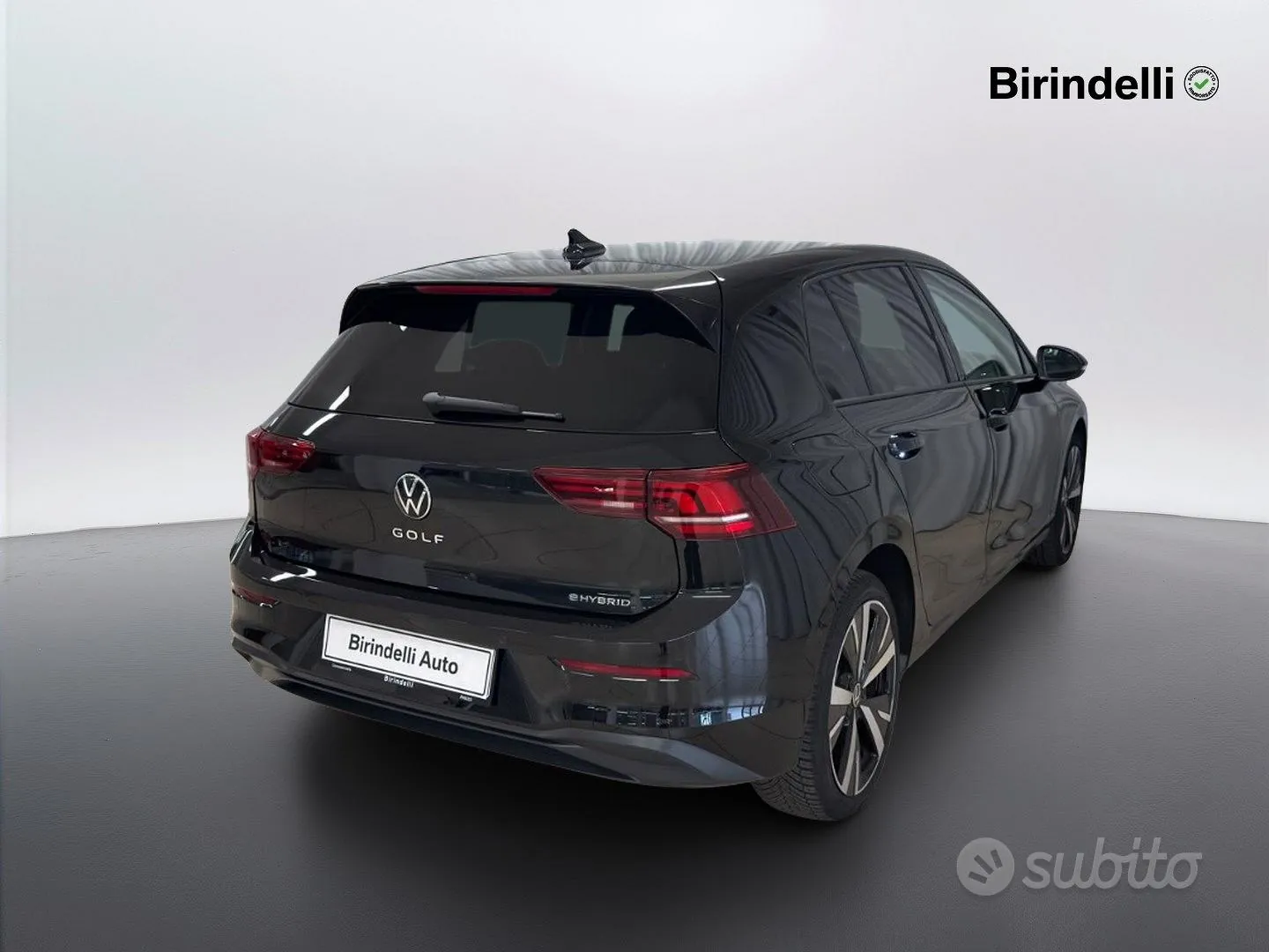 Volkswagen Golf 2025 photo 3