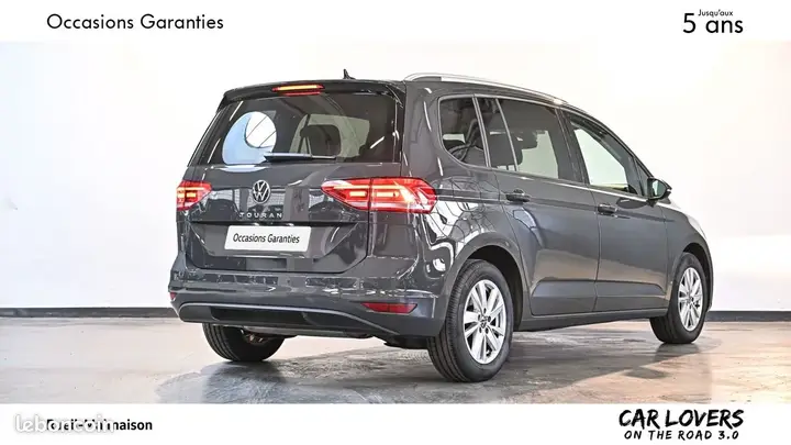 Volkswagen Touran 2023 photo 3