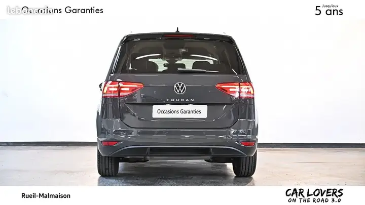 Volkswagen Touran 2023 photo 2