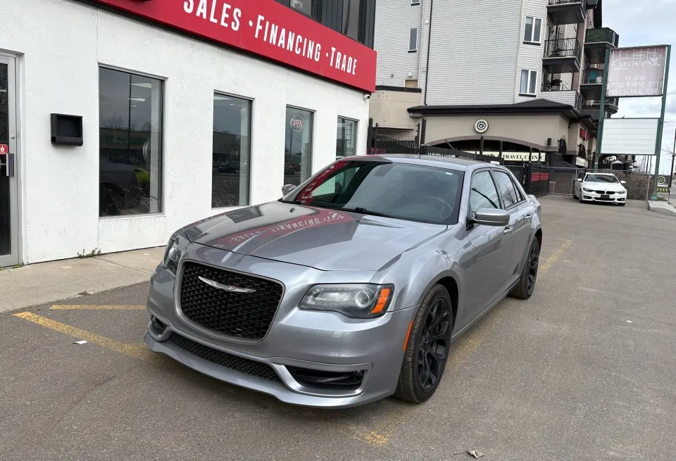 Chrysler 300 2018 photo 5