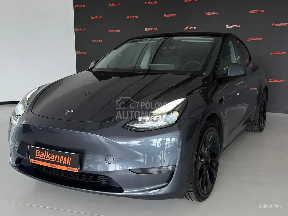 Tesla Model Y 2022 photo 2