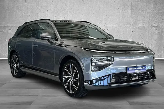 Xpeng G9