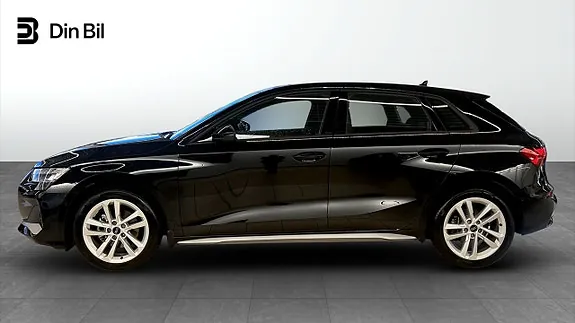 Audi A3 2025 photo 2