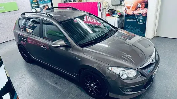 Hyundai I30 2011 photo 4