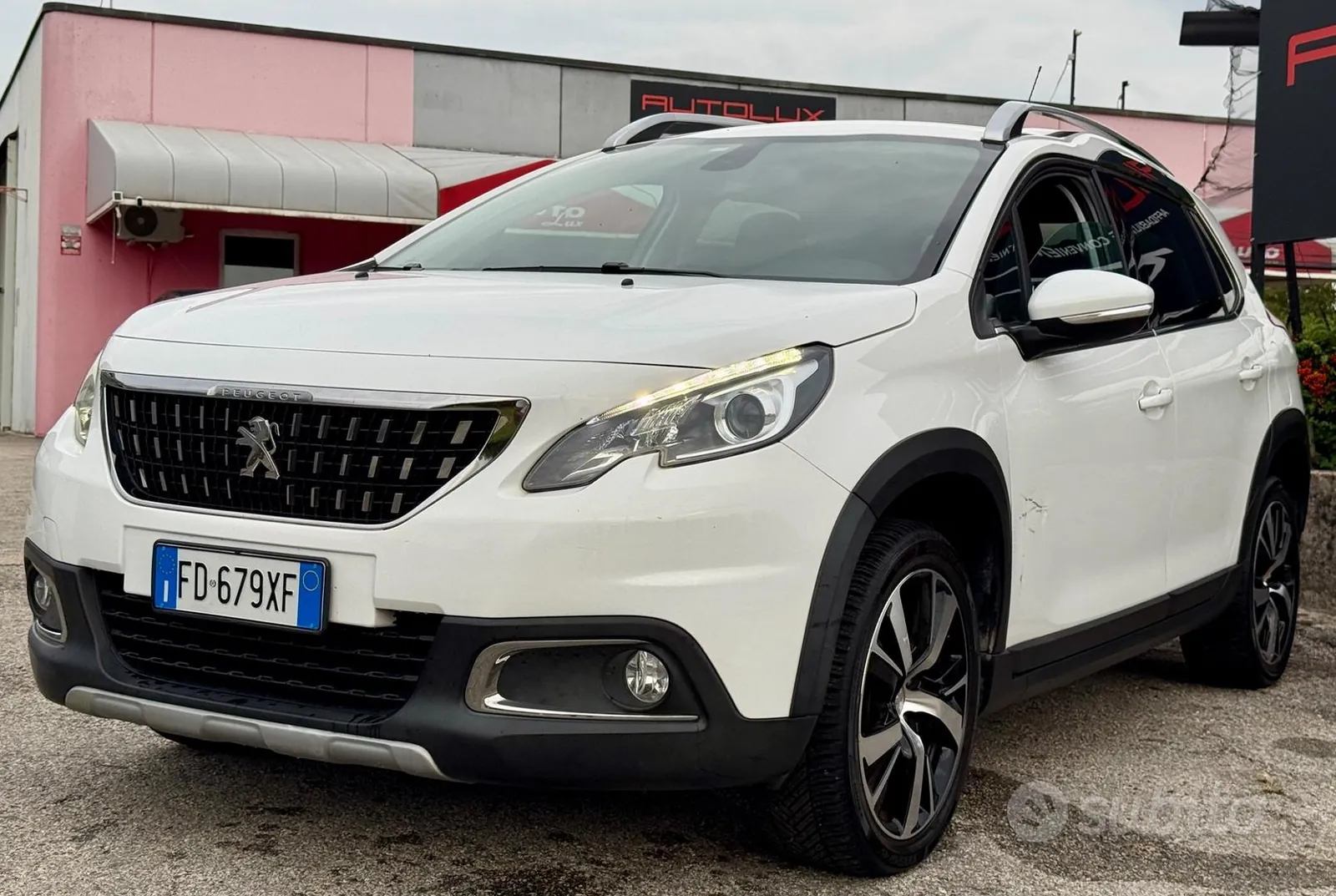 Peugeot 2008 2016 photo 4