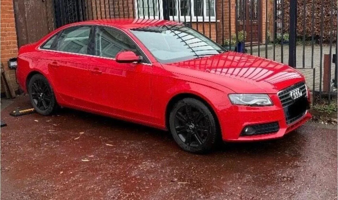 Audi A4 2011 photo 4