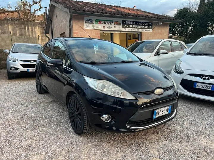Ford Fiesta 2009 photo 2