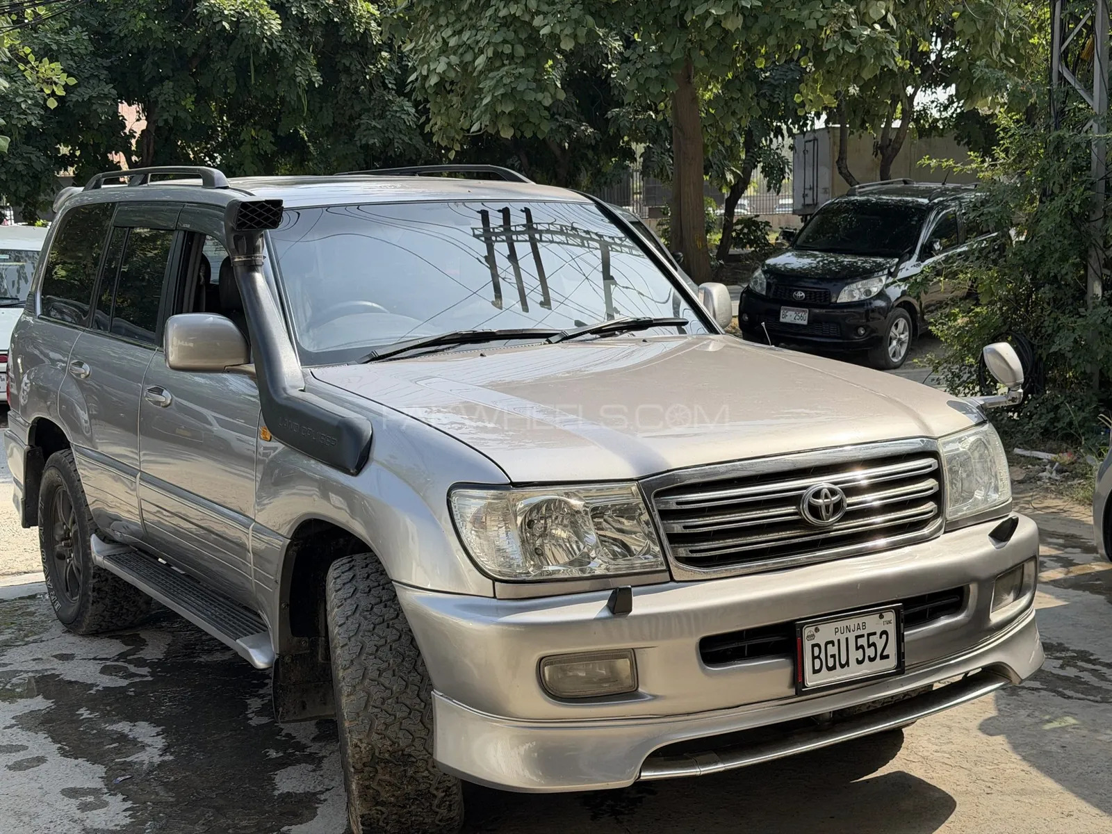 Toyota Land Cruiser