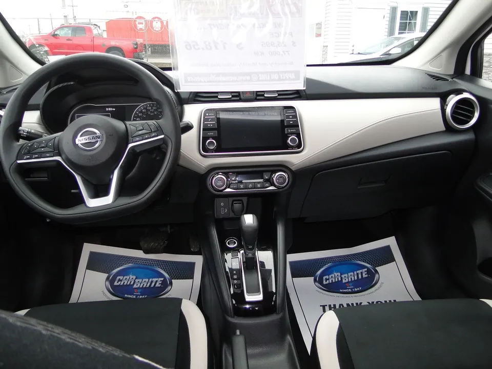 Nissan Versa 2021 photo 5