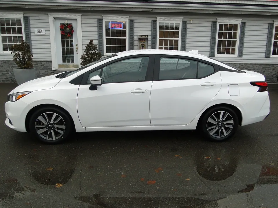 Nissan Versa 2021 photo 4