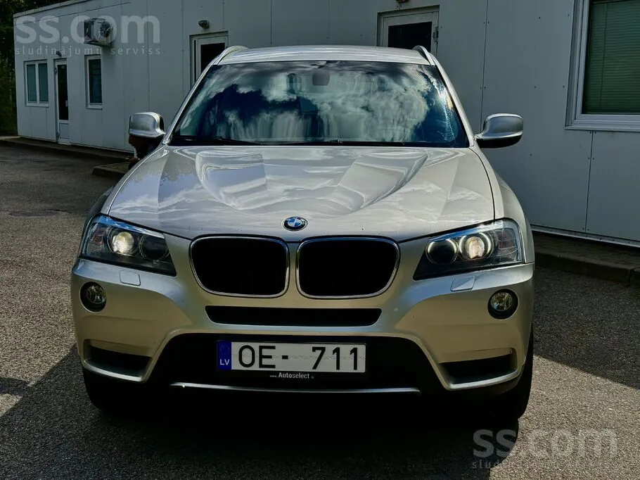 BMW X3 2012 photo 4