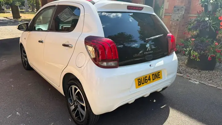 Peugeot 108 2014 photo 4