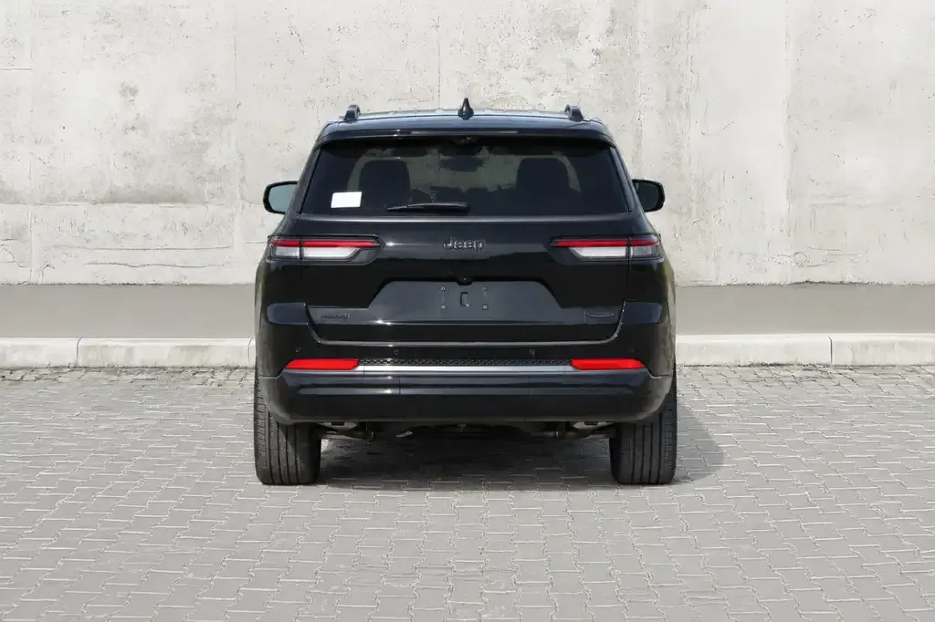 Jeep Grand Cherokee 2027 photo 5