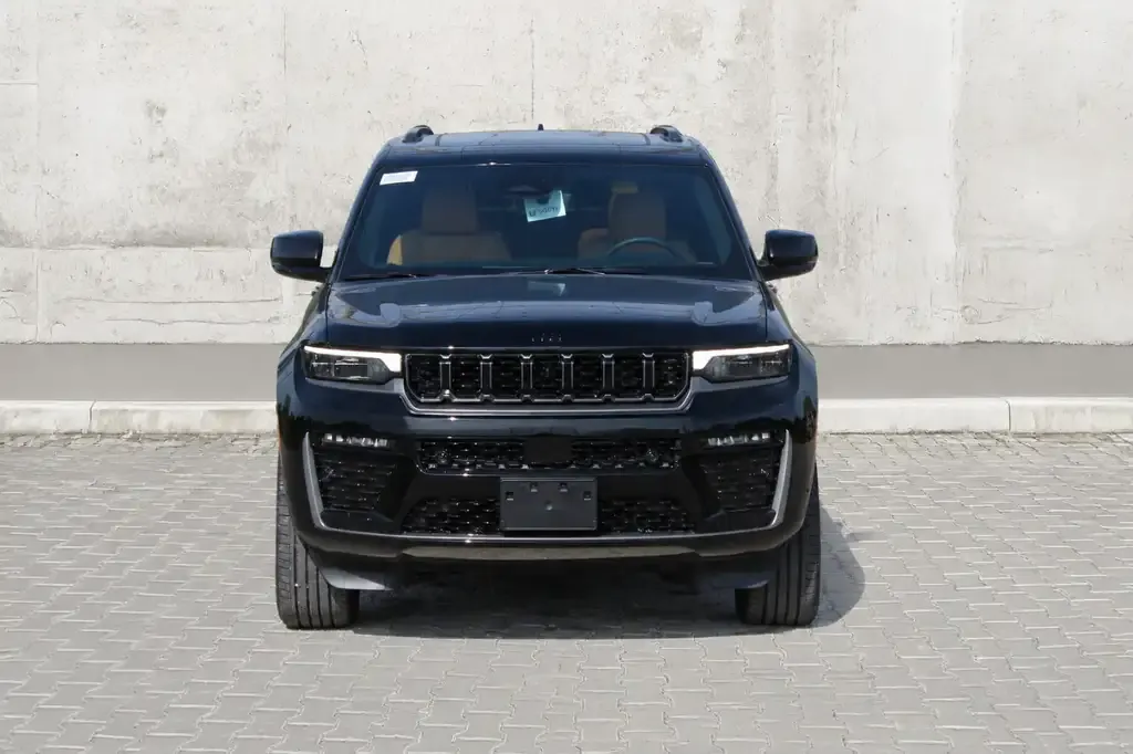 Jeep Grand Cherokee 2027 photo 2
