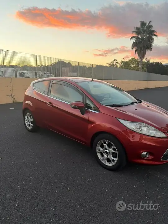 Ford Fiesta 2009 photo 3