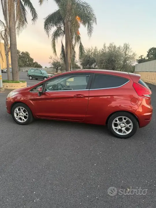 Ford Fiesta 2009 photo 4