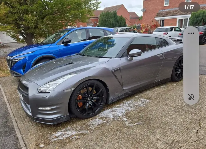 Nissan Gt-R 2014 photo 3