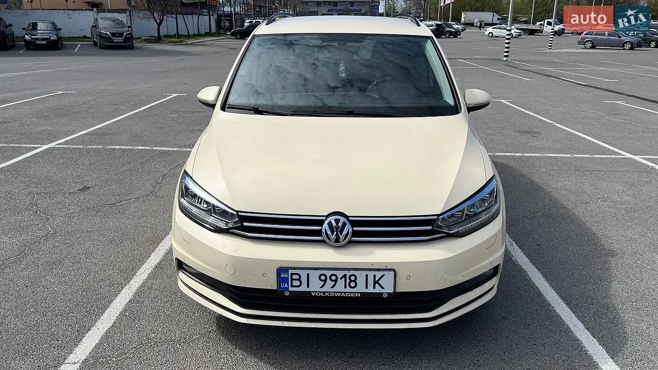Volkswagen Touran