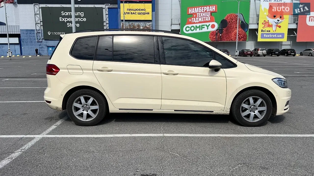Volkswagen Touran 2020 photo 4