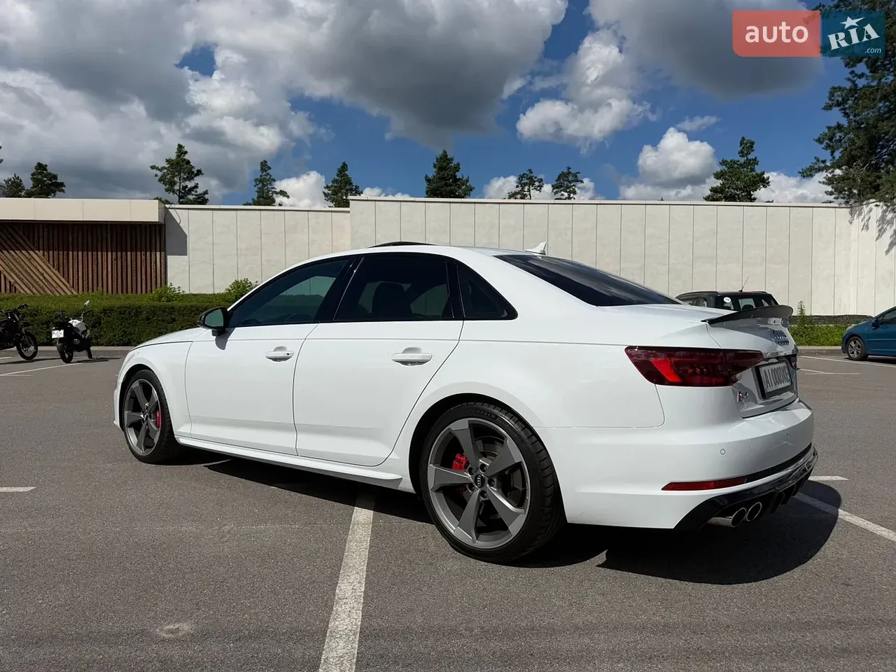 Audi S4 2019 photo 4