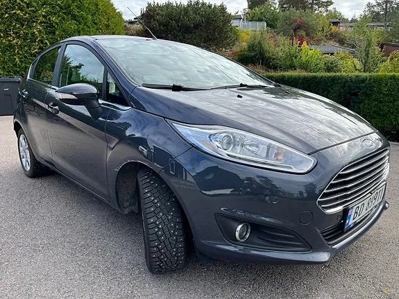 Ford Fiesta 2014 photo 3