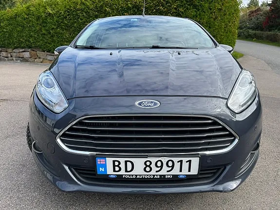 Ford Fiesta 2014 photo 2