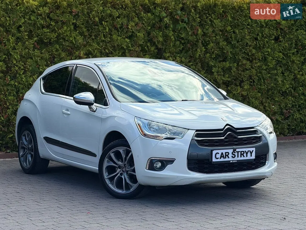 Citroen Ds4 2011 photo 2