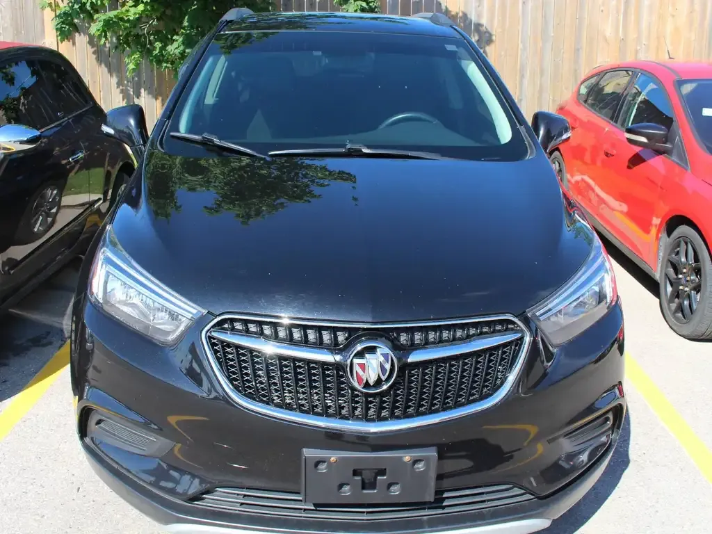 Buick Encore 2018 photo 2