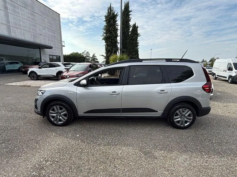 Dacia Jogger 2023 photo 3