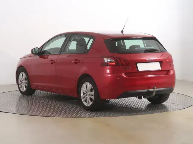 Peugeot 308 2014 photo 3