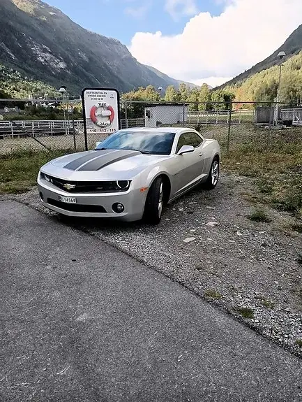 Chevrolet Camaro 2011 photo 3