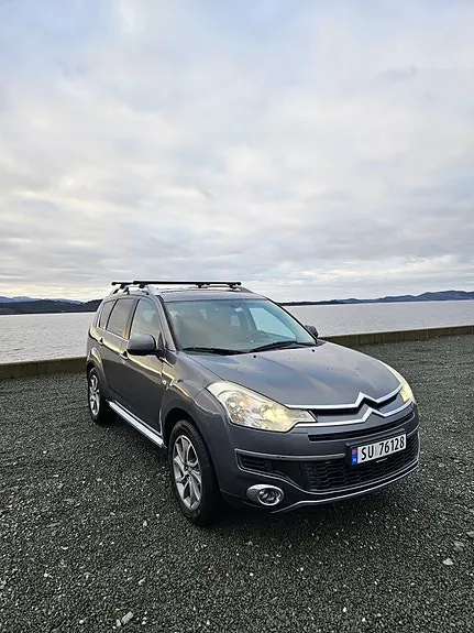 Citroen C-Crosser