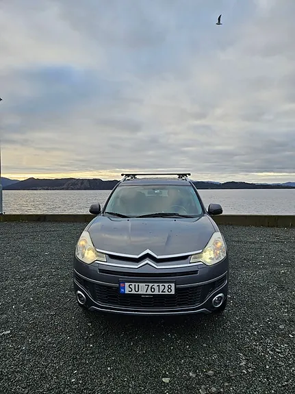 Citroen C-Crosser 2009 photo 3