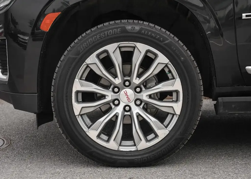 GMC Yukon 2021 photo 3