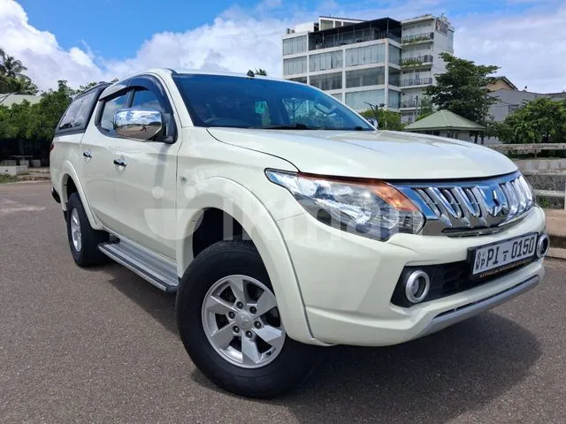 Mitsubishi L200 2016 photo 5