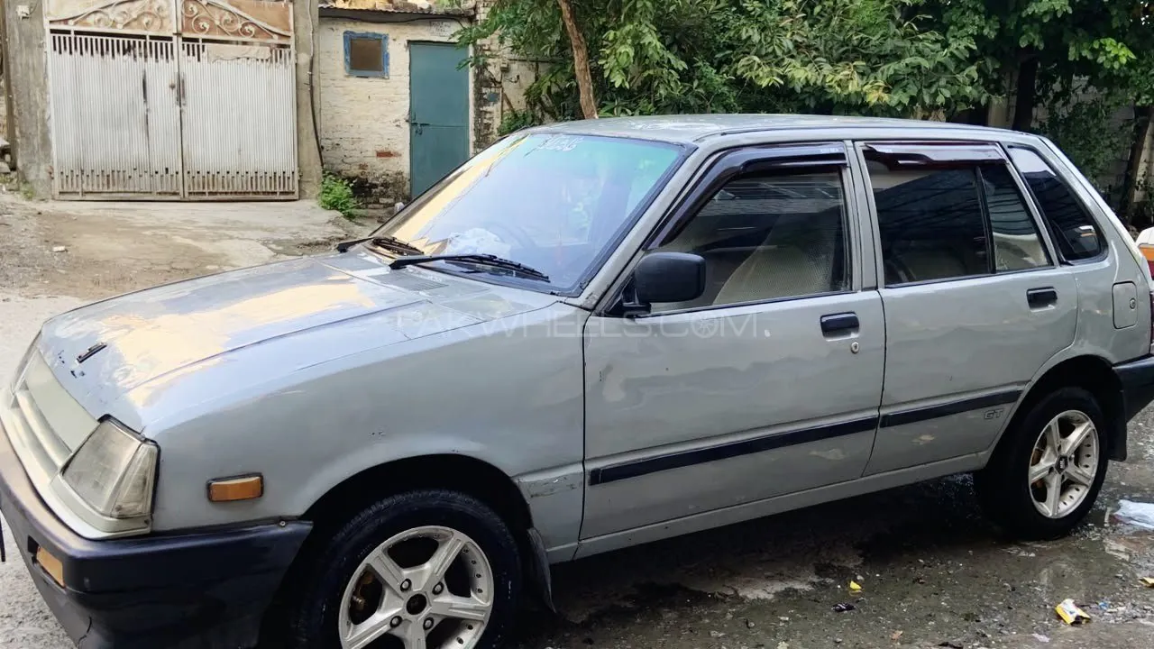 Suzuki Khyber