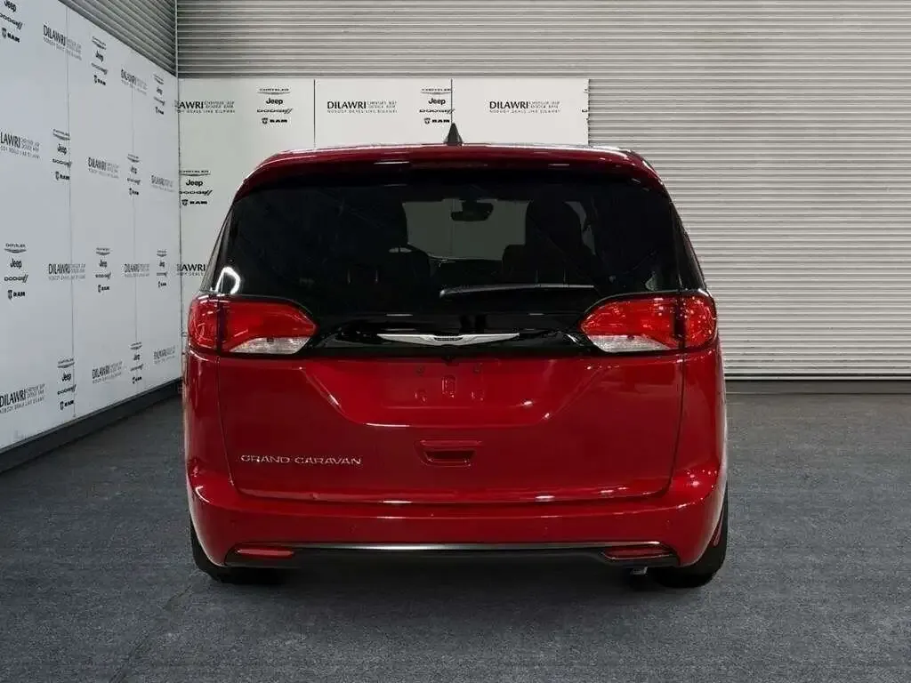 Chrysler Grand Caravan 2027 photo 2
