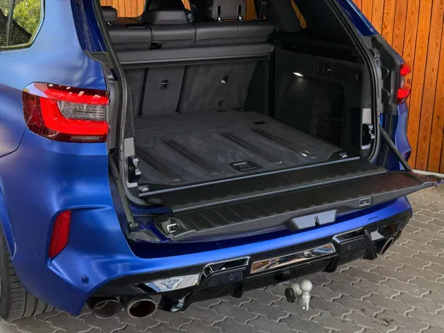 BMW X5 M 2022 photo 4