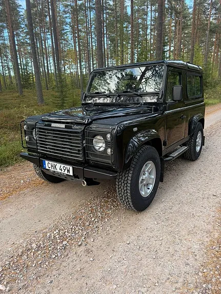 Land Rover Defender 90