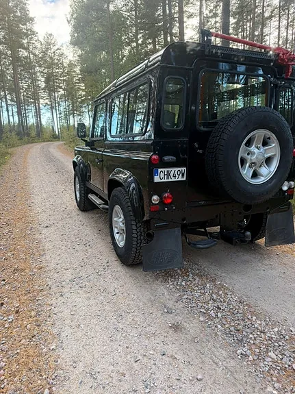 Land Rover Defender 90 2002 photo 3