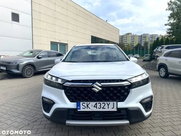 Suzuki Sx4 S-Cross 2023 photo 2